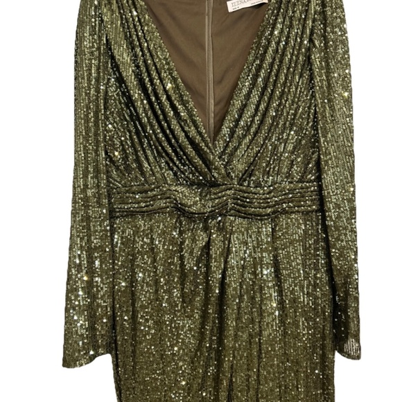 Mac Duggal Gown Size 12 - Picture 5 of 6